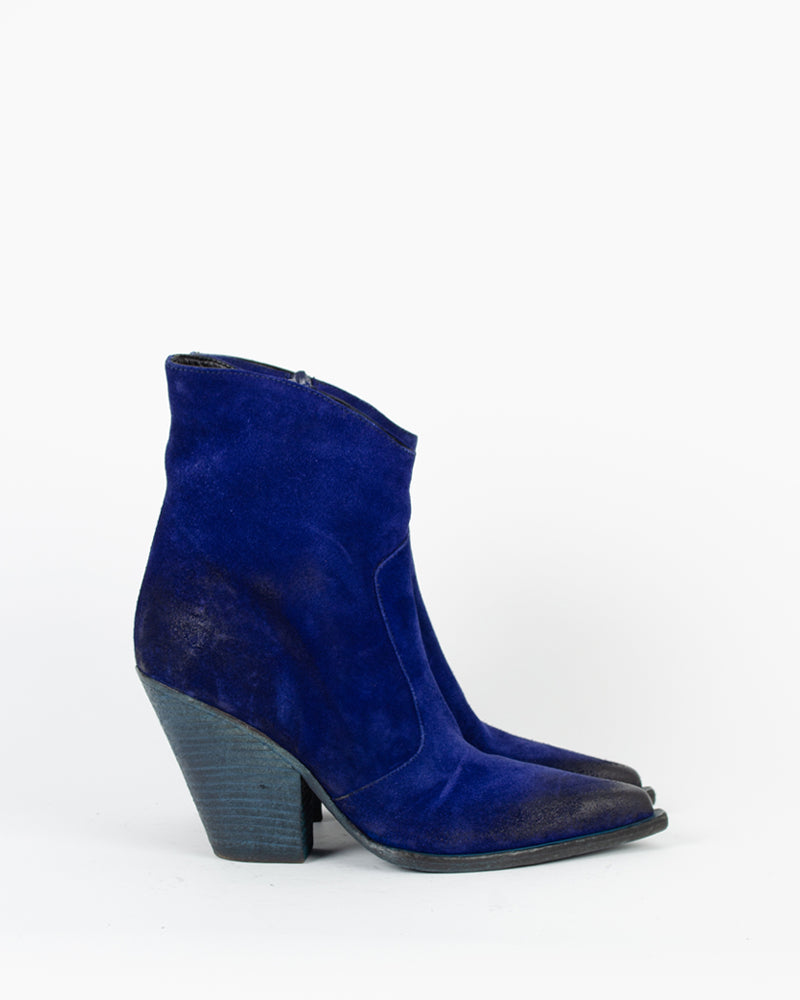 Santiags ELENA IACHI - Tiag elena iachi