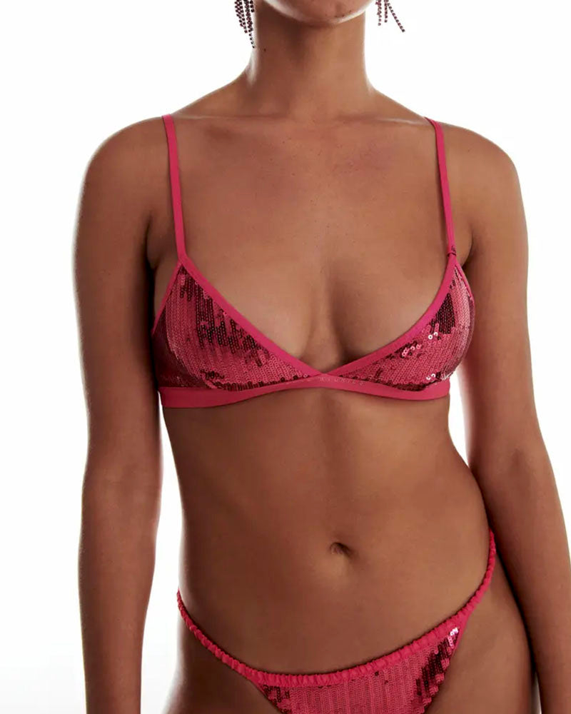 Triangle nightrider love stories