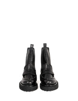 Boots officine creative